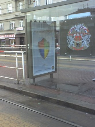 Reklamy na Microsoft Windows Vista v ulicích Prahy